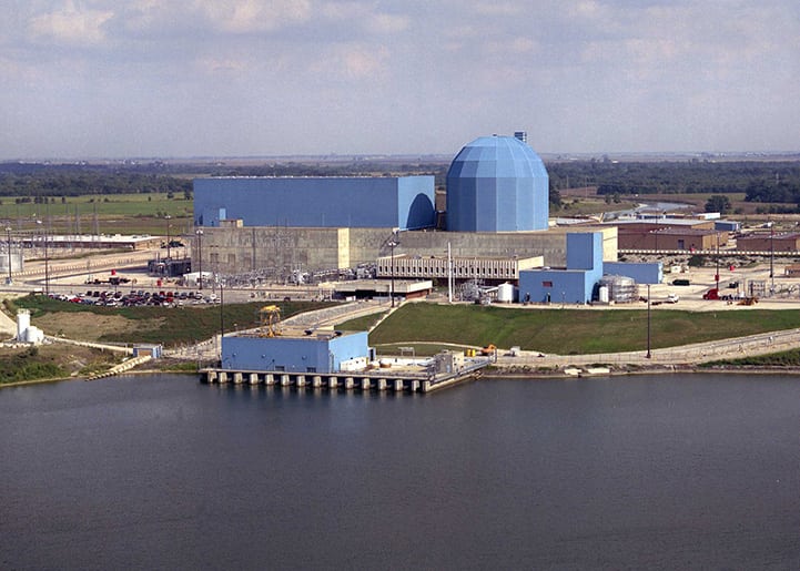 The 1,069-MW Clinton station, located in DeWitt County, Ill., began commercial operations Sept. 15, 1987. On June 2, 2016, Exelon announced that it would retire the unit on June 1, 2017, due to economic reasons. Courtesy: Exelon Nuclear