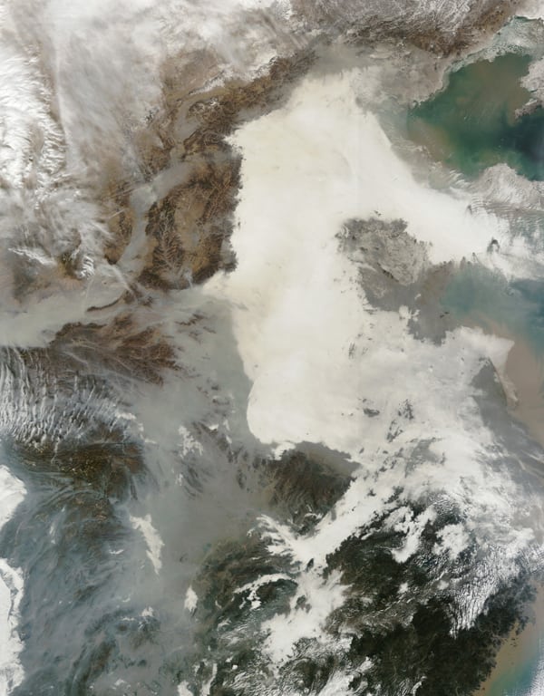 Despite Pollution-Curbing Efforts, Dense Smog Covers Wide Swath of China