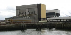 640px-Heysham_Power_Station,_from_dockside