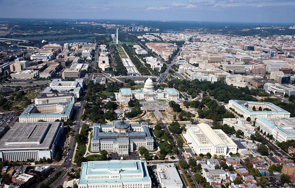 Power Cuts Affect Wide Swath of D.C., Including the White House, Capitol
