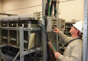 Battery-Monitoring System Improves Safety, Reliability, and Efficiency