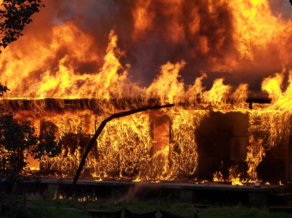 PG&E Says It Will File Chapter 11 Bankruptcy