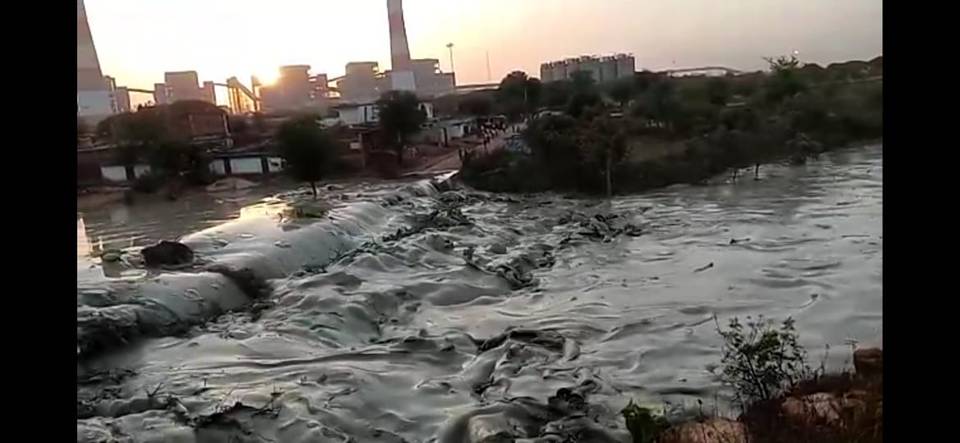 At Least Two Dead in Coal Ash Breach in India