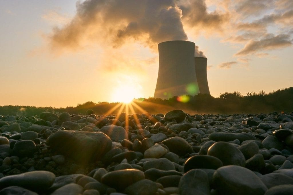 Hydrogen May Be a Lifeline for Nuclear—But It Won’t Be Easy
