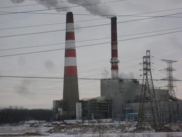Could the Nation’s Coal Plant Sites Help Drive a Clean Energy Transition?