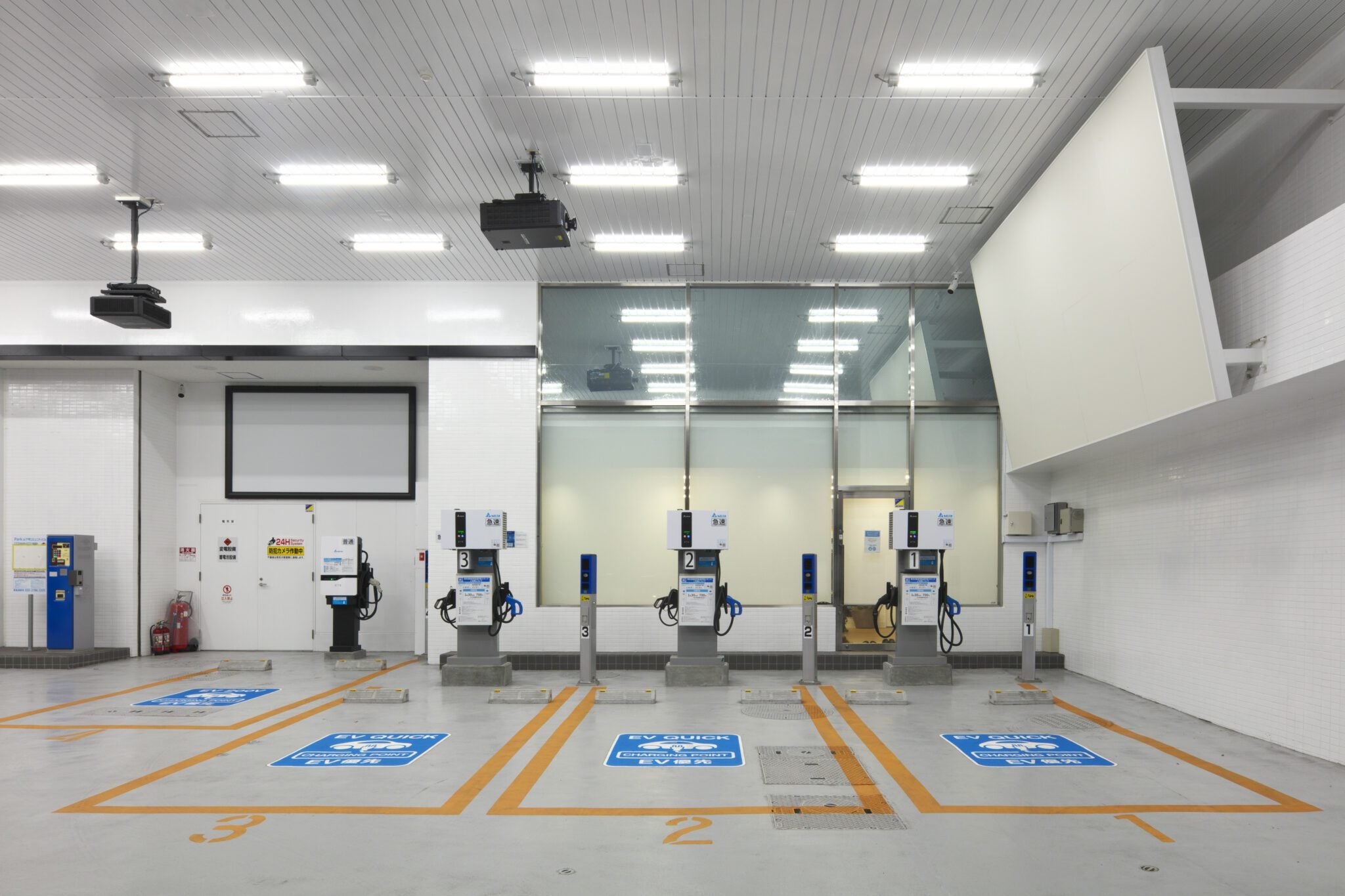 EV Charging Café Gives Gas Station New Life