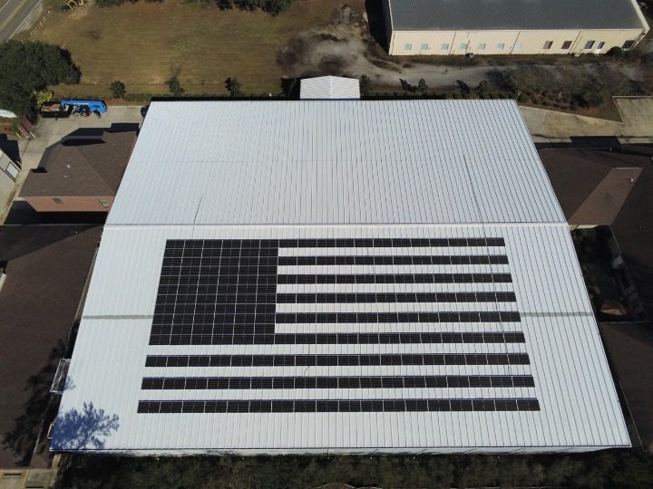 Liberty Self Storage – American Flag Solar Array Case Study