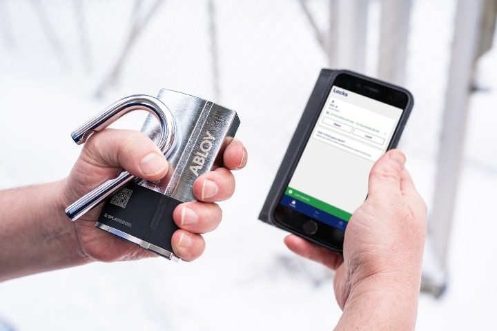 Abloy unveils keyless padlock with removable shackle