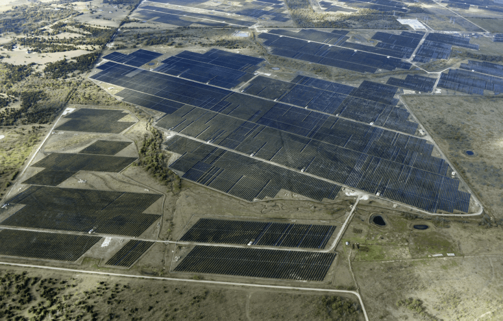 duke-energy-group-brings-texas-solar-farm-online