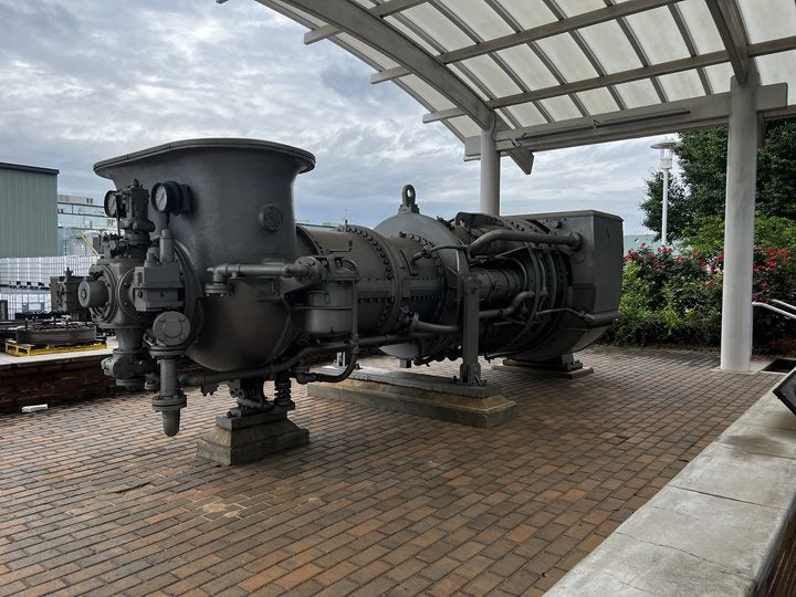 ge-belle-isle-gas-turbine.jpg