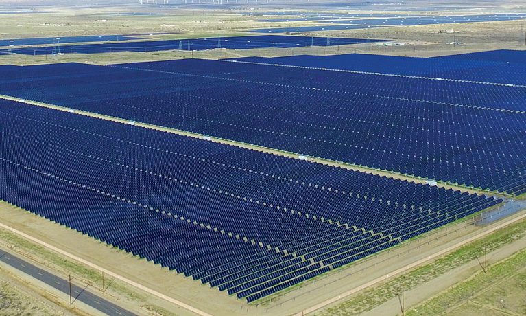 Corporate Funding for Solar Power Projects Hits 10-Year High