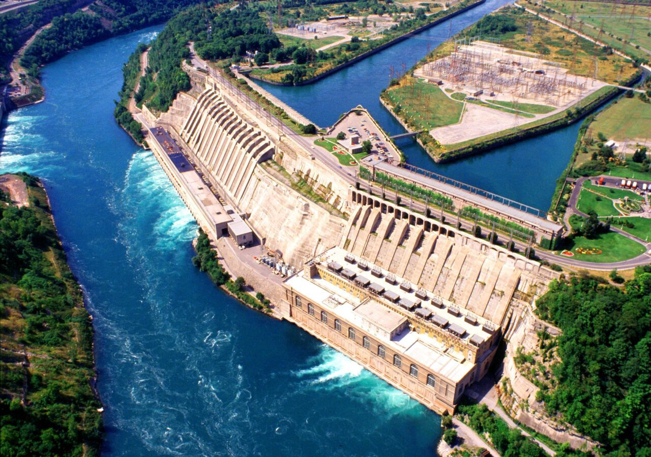 A view of the 446-MW Sir Adam Beck I Generating Station in Niagara Falls. Courtesy: OPG
