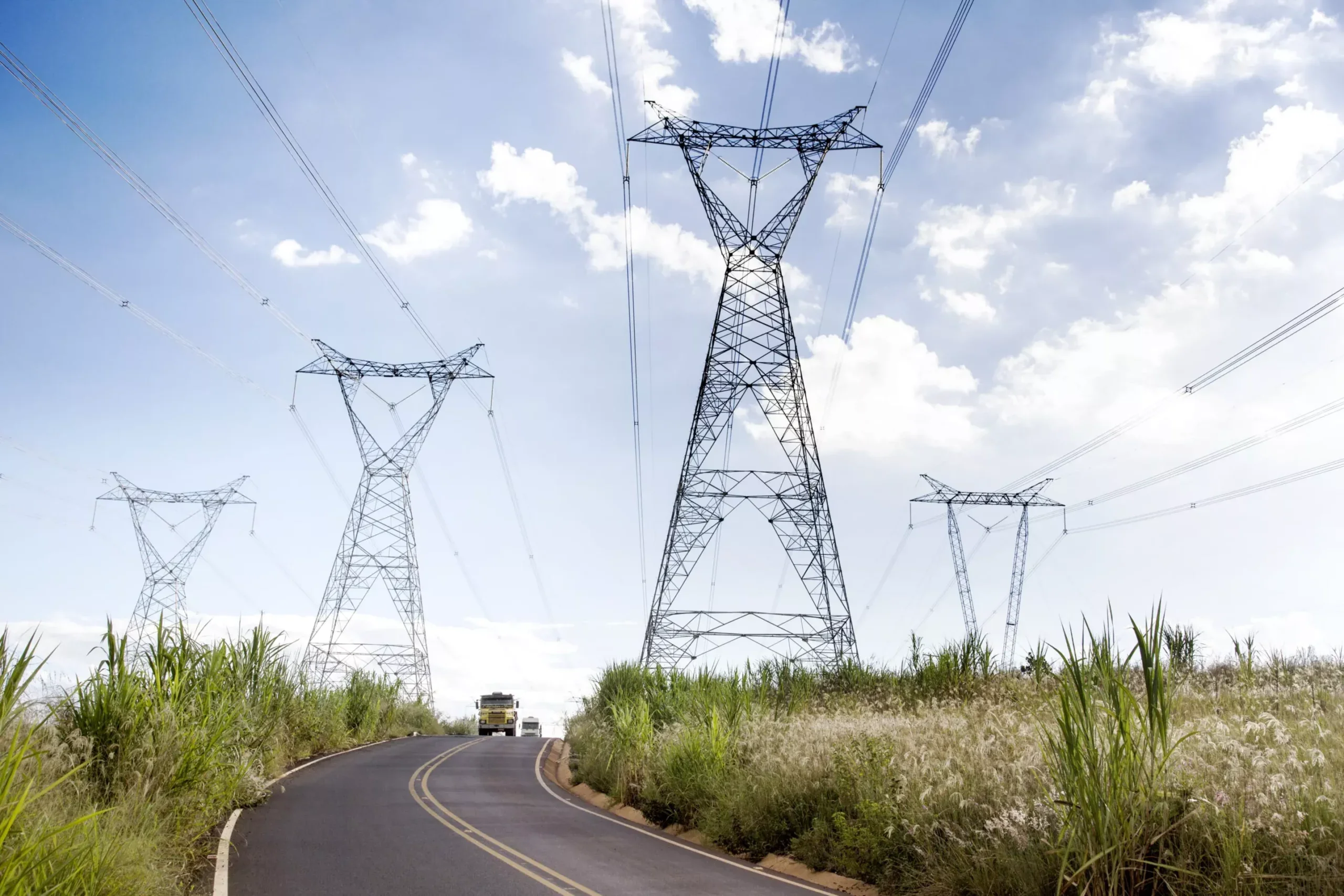 hitachi-power-grids-hvdc-dc-ac3200x2133-scaled.webp