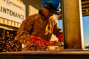 Fig3-construction-academy-grinding-BurnsandMac