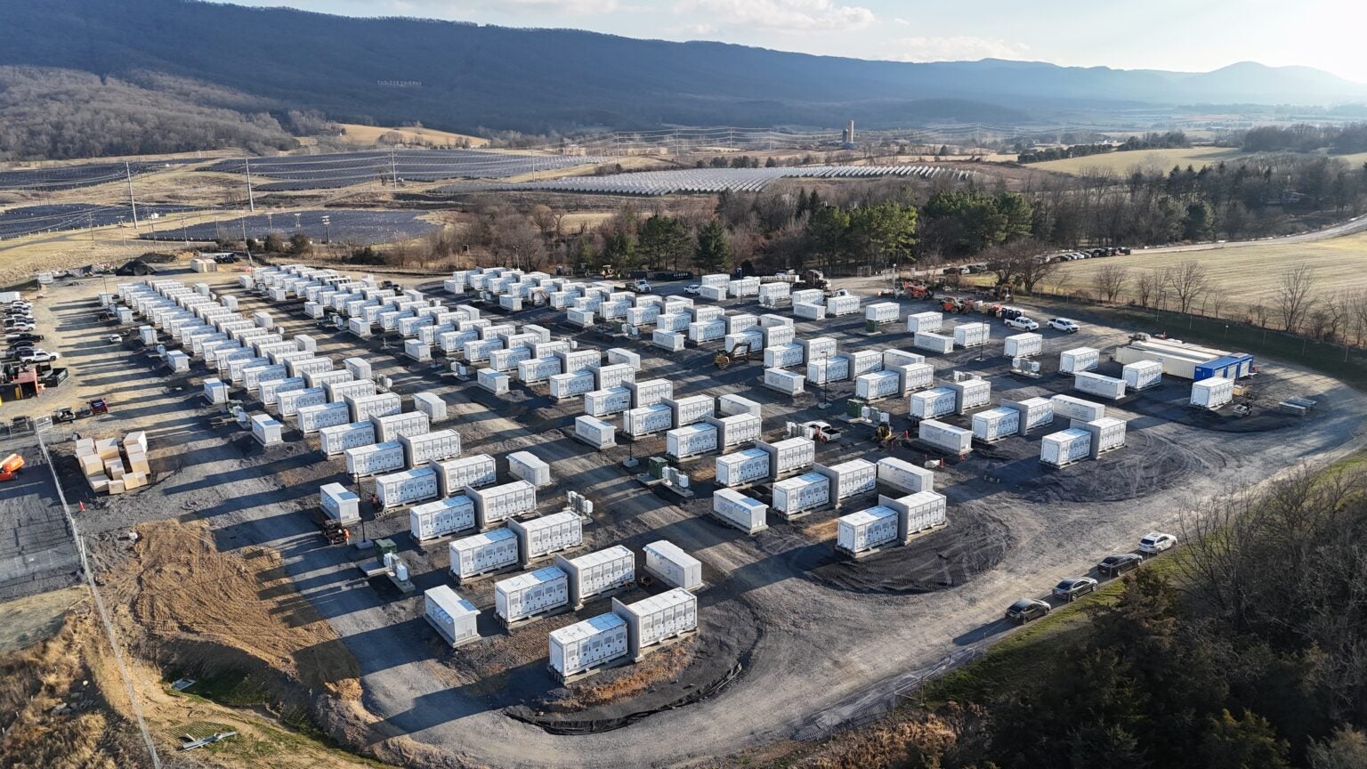 Elevate Renewables Acquires Major Battery Storage Project in PJM
