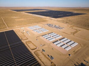 Splash-solar-plus-storage-Eland-Arevon_c
